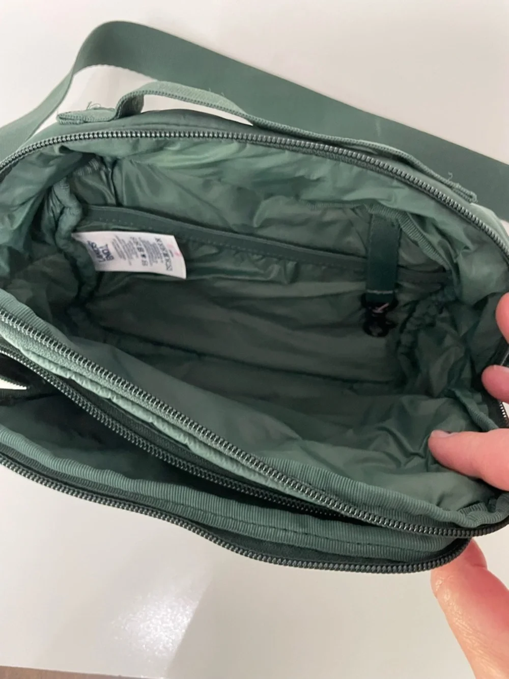 Lands End Ultra Light Quilted Forest Green Puffer Adjustable Crossbody Bag Cabin